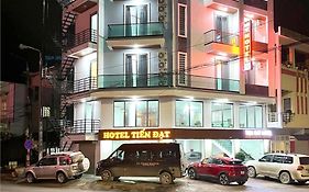Khách sạn Tiến Đạt